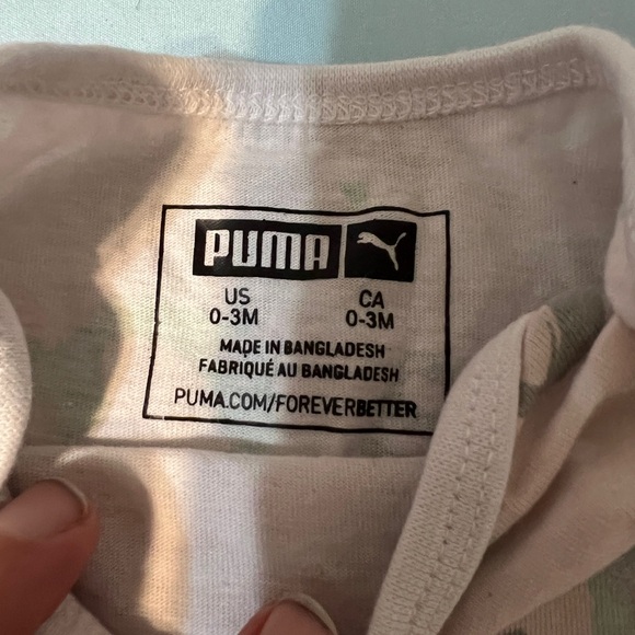 Baby girl PUMA onesies —set of four— - Picture 6 of 13